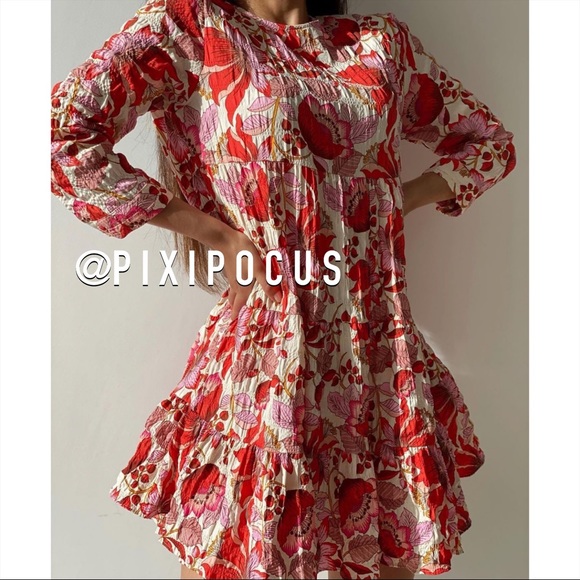 ZARA VOLUMINOUS TEXTURED TIERED DRESS - Picture 3 of 12